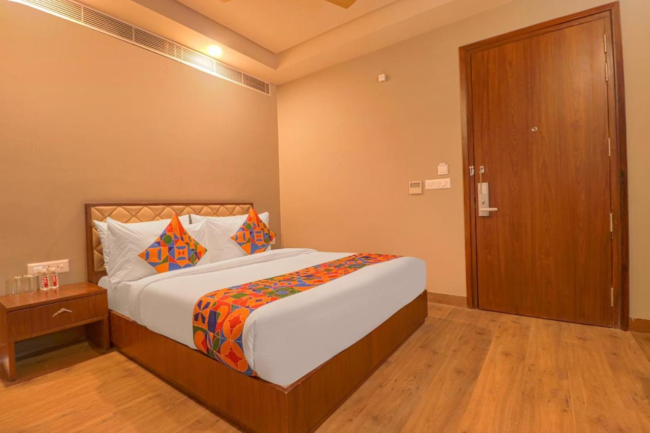 Fabhotel Prime Shanit Delhi (National Capital Territory of India) Exterior foto